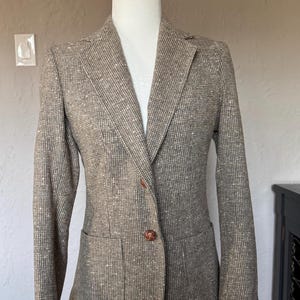 Vintage gray tweed wool blazer with leather buttons