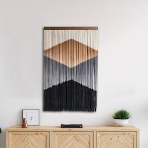 Small Dip Dye Macrame Wall Hanging, Tassel Macrame Wall Hanging, Fiber Wall Art, Modern Tapestry Wall Hanging, Handmade Macrame Wall Art