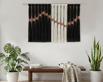 Schwarzweiße Makramee mit kupferfarbenen Details, Faserteppich im Skandi-Stil, moderne gewebte Wandkunst, großes Boho-Wanddekor