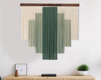 Grüner Makramee-Wandteppich für Wohnzimmer, schicker Makramee-Wandbehang, anpassbare Makramee-Wandkunst, handgefärbte Boho-Faser-Kunst