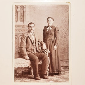 1800s Couple - Victorian Cabinet Card