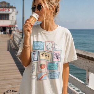 Sommaren jag blev vacker Vintage Stamp T-shirt: Kusiners strandtröja bild 5