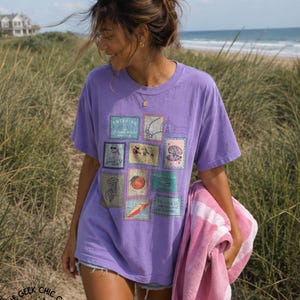 Sommaren jag blev vacker Vintage Stamp T-shirt: Kusiners strandtröja bild 1