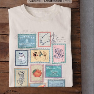 Sommaren jag blev vacker Vintage Stamp T-shirt: Kusiners strandtröja bild 3