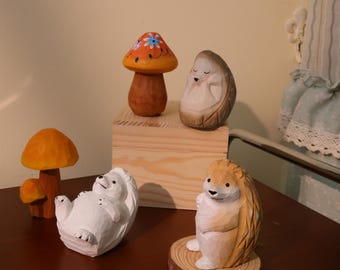 Handmade Wooden Hedgehog Figurine, Mini Hedgehog, Bookshelf Decor, Hand Crafted Hedgehog, Gift for Her, Artisan Animal Decor