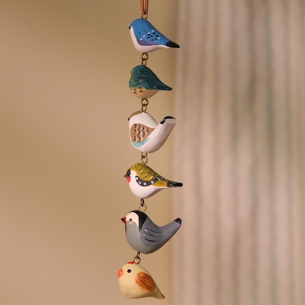 Adorno de pájaro de madera hecho a mano, pájaros artesanales, decoración del hogar, adorno navideño, decoración artesanal de pájaros, decoración natural de madera, regalo para amantes de las aves