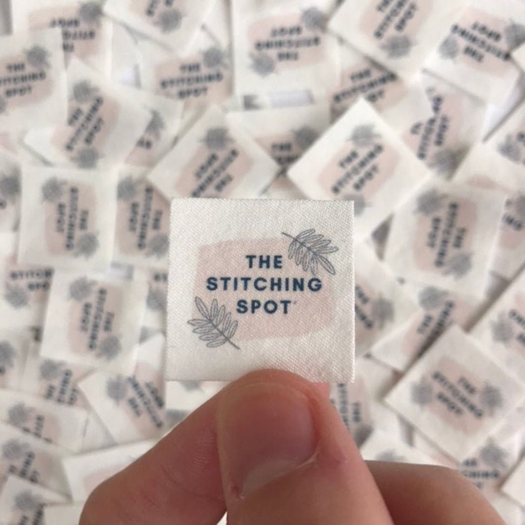 Etiquetas para ropa personalizadas, algodón blanco: para coser o planchar  (adhesivo), etiquetas de tela para prendas y artículos hechos a mano 