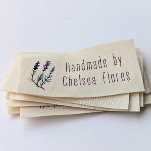 Gepersonaliseerde naailabels, lavendel-aquarelontwerp met aangepaste tekst (biologisch katoen), voor handgemaakte items