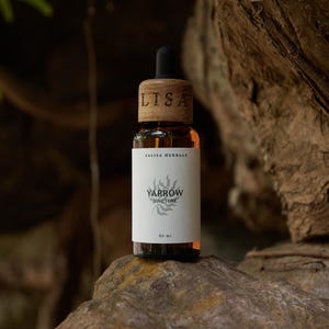 Wild Yarrow Tincture - Achillea Millefolium Plant Extract, Fresh Plant Tincture