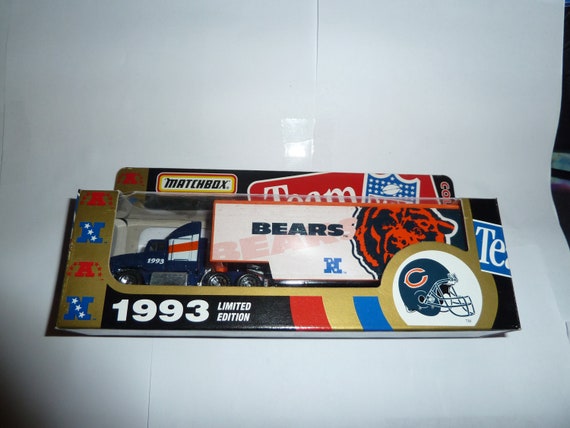 Chicago Bears 1993 Tractor Trailer by Matchbox NFL Football Team Truck  White Rose Collectible Vintage Toy Car New in Package