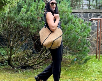 Knitted Raffia Beach Tote: Large Crochet Shopping Bag with Leather Handles