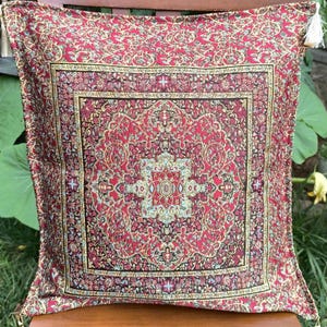 Burgundy Ottoman Style Cushion Cover – Gold Pattern, Tassel Detail, Oriental Decorative Pillow