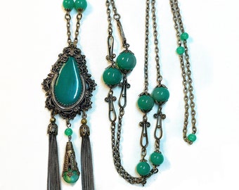 Long Deco Era Green Bead and Tassel Necklace