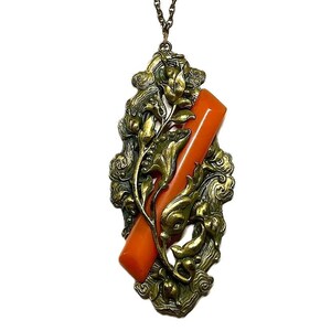 Vintage Brass Floral Pendant Necklace with Lucite Insert