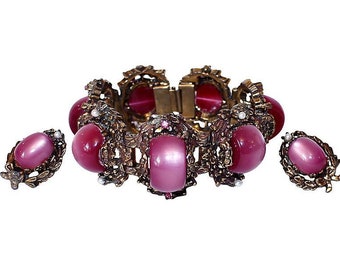 c1950s Fuchsia Thermoset Cabochon Bracelet & Earring Set