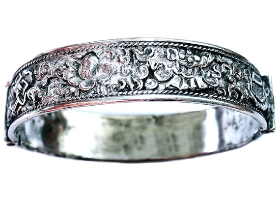 Antique Ornate Sterling Silver Bangle Bracelet
