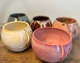 Ceramic Wool or Yarn Bowl with Floating Glaze