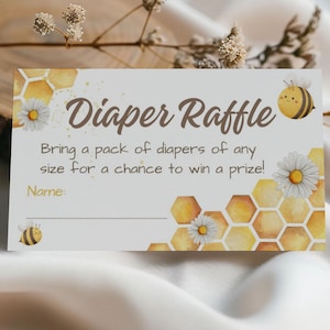 Cartão para impressão de rifa de fraldas Honeycomb, convite rústico para chá de bebê Bee Baby Shower, modelo editável Canva, decoração personalizada para festa de revelação do sexo do bebê