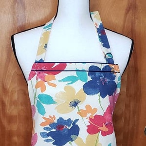 Floral Chef Apron with Pockets, Artist Crafter, Baker Cook, Kitchen Gift