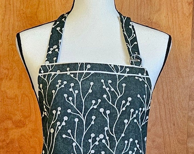 Green Vine Print Chef Style Apron with Pockets, Artist Crafter, Baker Cook