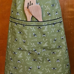 Bumblebee Apron with Pockets, Artist Crafter, Woman's Kitchen Apron, Baking Cooking image 5