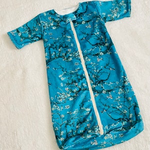 Collection Luxury, Sac d&#39;hiver double épaisseur pour bébés, Amandiers Van Gogh en fleurs confortables, Minky Fleece, bébé/enfant en bas âge, 0 à 24 mois, Fermeture éclair