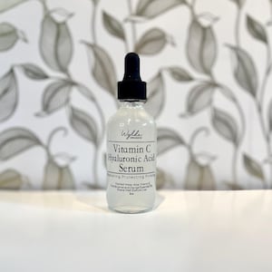 Vitamin C & Hyaluronic Acid Serum | Moisturizer | Hydrating | Clean Beauty