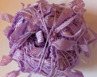 Trendsetter Joy #415 "Dusty Rose" - Lilac Colored Ribbon Flags - 25 Gram, 62 Yards