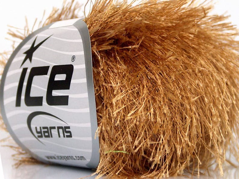 Light Brown Eyelash Yarn 50637 Ice Fun Fur 50gr 82 yds