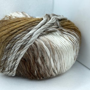 Browns, White Vivid Wool Yarn 40663 Ice Yarns #4 Weight (Worsted) Wool, Acrylic Blend Striping 50 grams (1.76 ounce) 80m (87 yards)