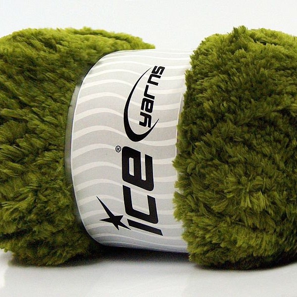 Military Green Panda Fuzzy Plush Yarn 100 Gram, 87 Yards Ice 67506 Short Eyelash