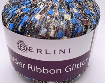 Berlini ladderlint glittergaren # 130 blauwe chocolade - blauw, bruin, gebroken wit met goud metallic accent 50 gr 142yds Made in Italy