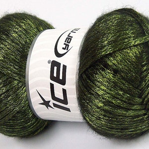 Hilado de mezcla de nailon y lana difusa con brillo metálico verde y negro Glam Universe n.° 64586, 100 gramos, 250 yardas
