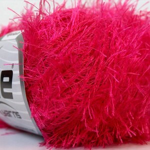 Laine pour cils rose 22769 Ice Yarns 50 g 72 yards