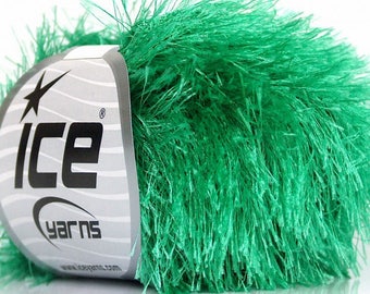 38Yd Dark Fir Green Extra Long Eyelash Yarn Ice Luxurious Green Fun Fur 18341 38Yd Dark Fir Green Extra Long Eyelash Yarn Ice Luxurious Green Fun Fur 18341