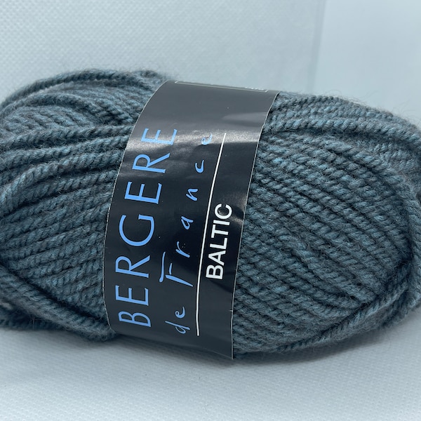 Bergere de France Baltic #22423 Tarpon - Blueish Grey Chunky Yarn 50gr 87yds