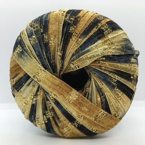 Memento Royale Berlini Glitter Ribbon Yarn 82 Maharaja Black Gold Grey Copper with Gold Glitter 3/8 Wide, 50 Grams, 88 Yards image 1