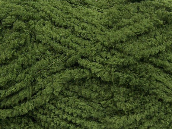 calm_wolf　FreshService WASHABLE WOOL Jungle Green Panda Fuzzy Plush Yarn 100 Gram, 87 Yards Ice