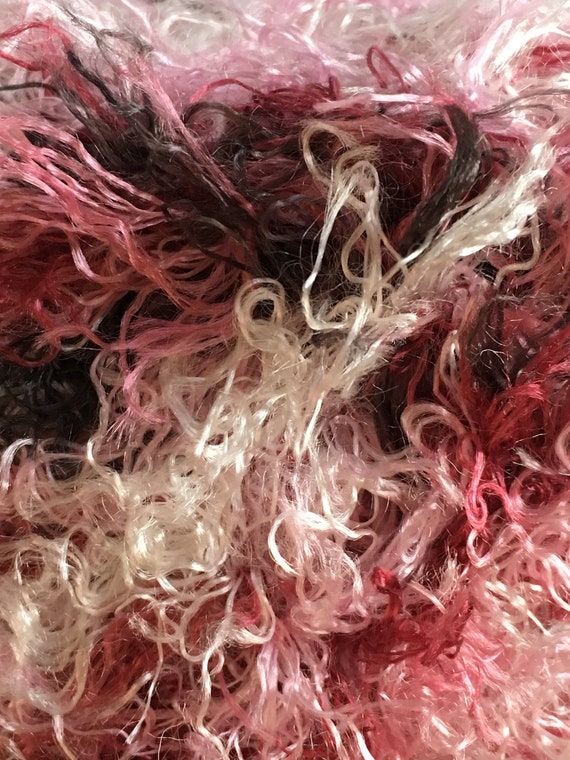 Raspberry Rose Black White Wavy Eyelash Yarn Dark Horse Hairy 32 100 Gram  82 Yards -  Canada