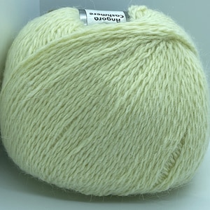 Lettuce Angora Cashmere - Pale Green-Toned-Yellow 68757 Ice Yarns Luxury Blend Sport Weight 50gr 218yds