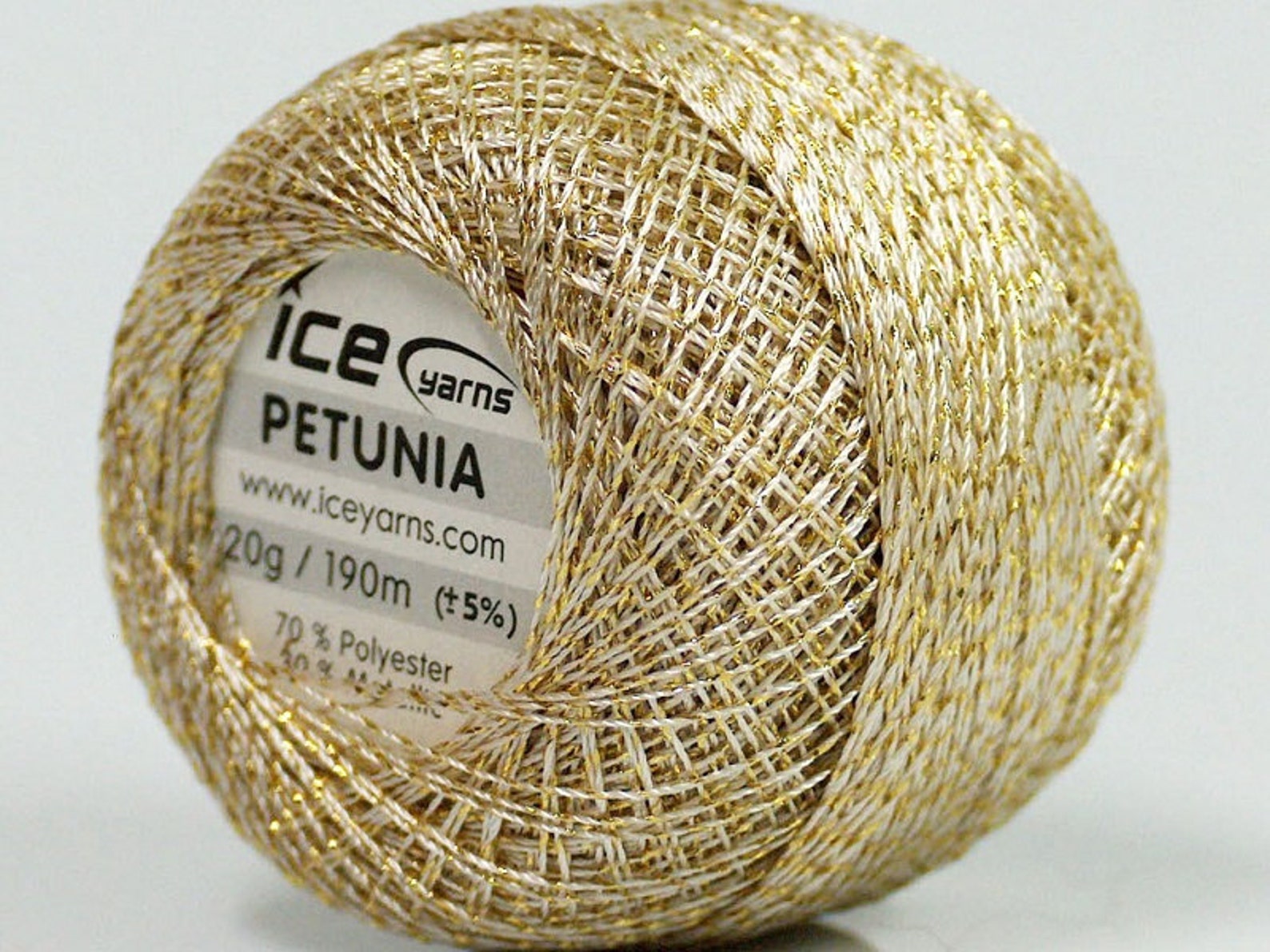 нитки золотистый для вязания крючком. пряжа голд 9045. нить №104с gold metallic thread. золотая нить пряжа интернет. золотистая пряжа.