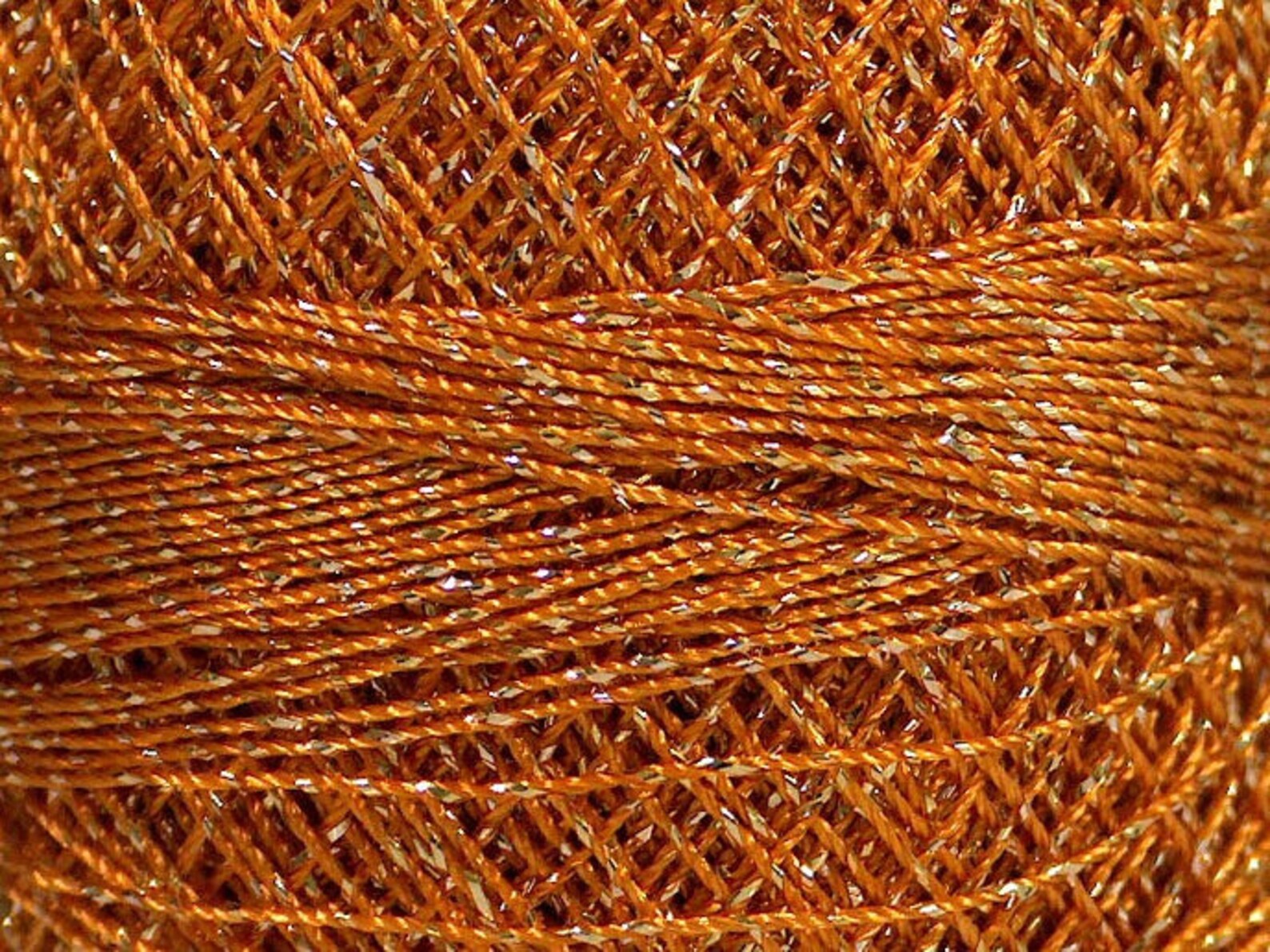 Copper Gold Metallic Braid Thread #50147 Cross Stitch 13 Grams 100 ...