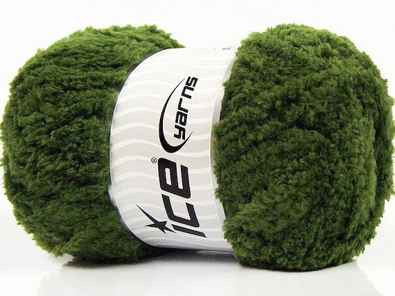 Jungle Green Panda Fuzzy Plush Yarn 100 Gram, 87 Yards Ice 67505