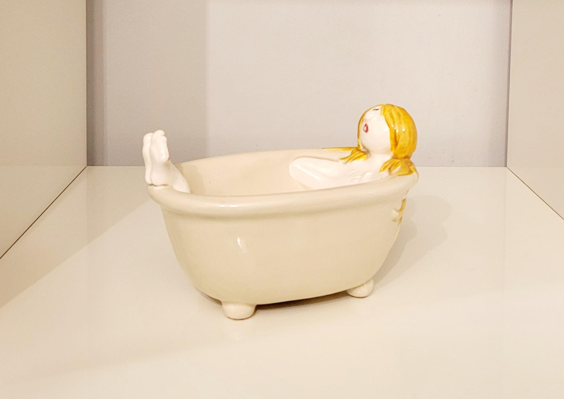 Vintage Fitz and Floyd - Lady in Bathtub - Soap Dish - Made in Japan