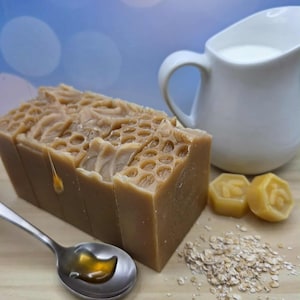 Aristaeus&#39; Ambrosia Soap Bar: Unscented - Handmade Honey & Goat Milk Soap with Beeswax, Oats, Almond Extract