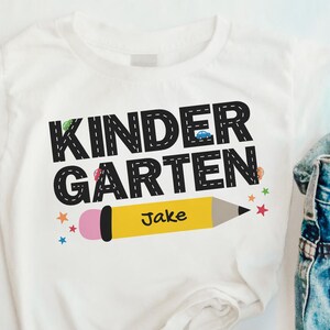 Personalisierte Zurück zu Schulshirts, Auto-Liebhaber-T-Shirt, benutzerdefinierte Zurück zu Schulgeschenke, Jungen Kindergarten TShirt, Kleinkind Erster Schultag T-Shirt