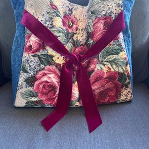 Rosas de corteza vintage, chenilla de terciopelo vintage, bolso de cuero