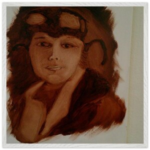 Amelia Premium Frame