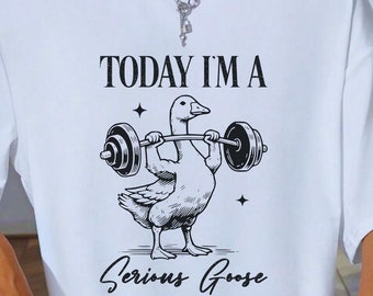 Camiseta Serious Goose: Meme divertido, colores cómodos®, cuello redondo