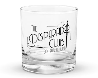 Dungeon Crawler Carl Desperado Club-Trinkglas | Barzubehör im DCC-Stil | Logo-Glas im Vintage-Stil | Personalisierung möglich